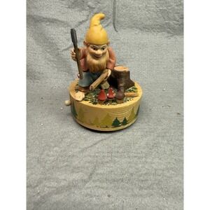 VINTAGE ANRI WOOD "MUSIC BOX DANCER" ELF / GNOME CUTTING WOOD‎